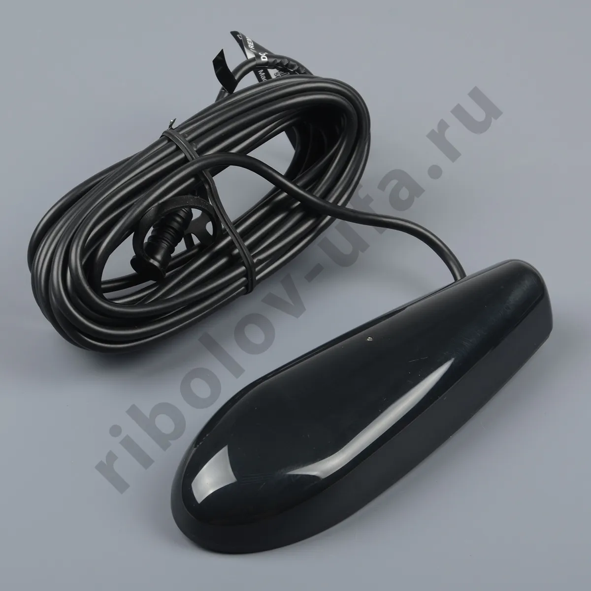 Эхолот Garmin Striker Vivid 4cv с трансдьюсером GT20