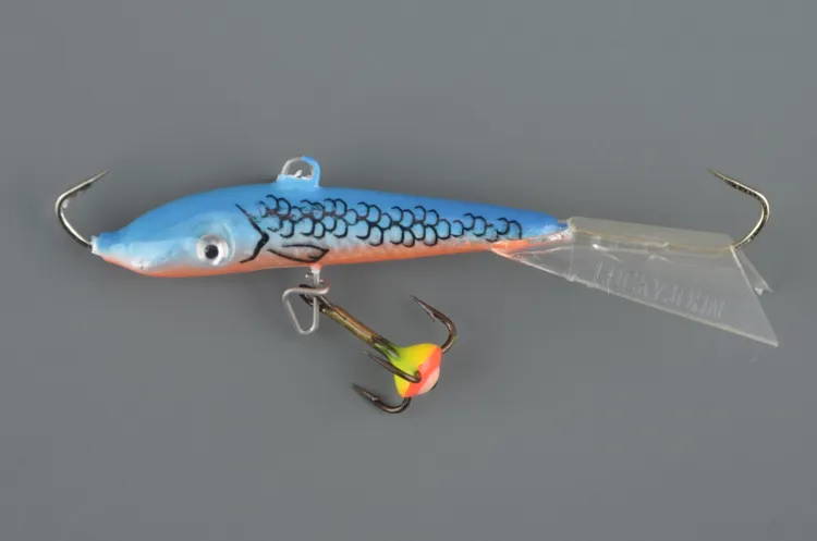 Балансир Lucky John Fin 4 + тройн. 45 (71413-45)