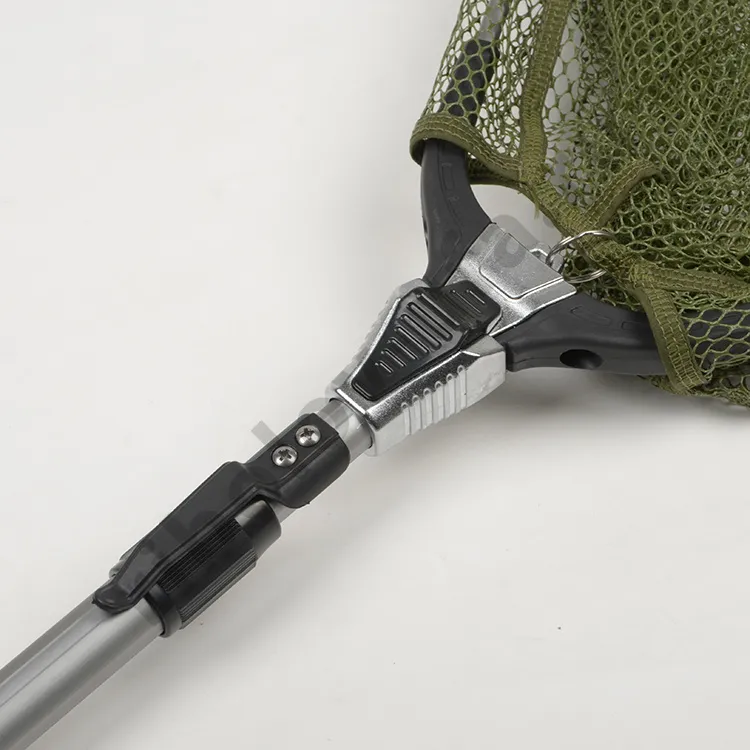 Подсачек Caiman треугольный прорезиненный D-50*50см, L-1,40м  62302