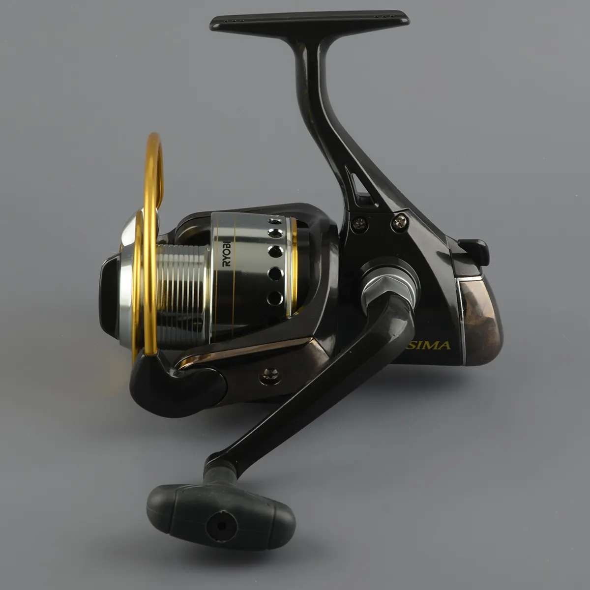 Катушка безынерц. Ryobi Ecusima 8000  (4+1bb)