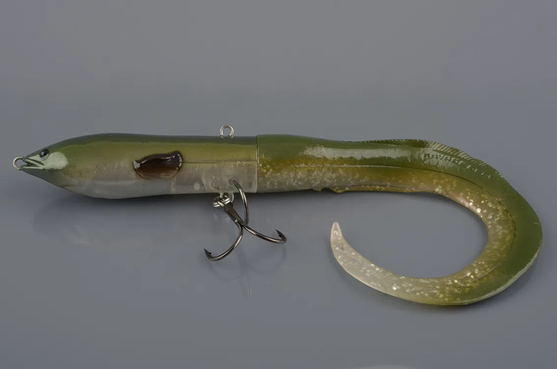 Воблер Savage Gear 3D Hard Eel Tail Bait 17 40гр 17см SS 10-Green Silver 50258