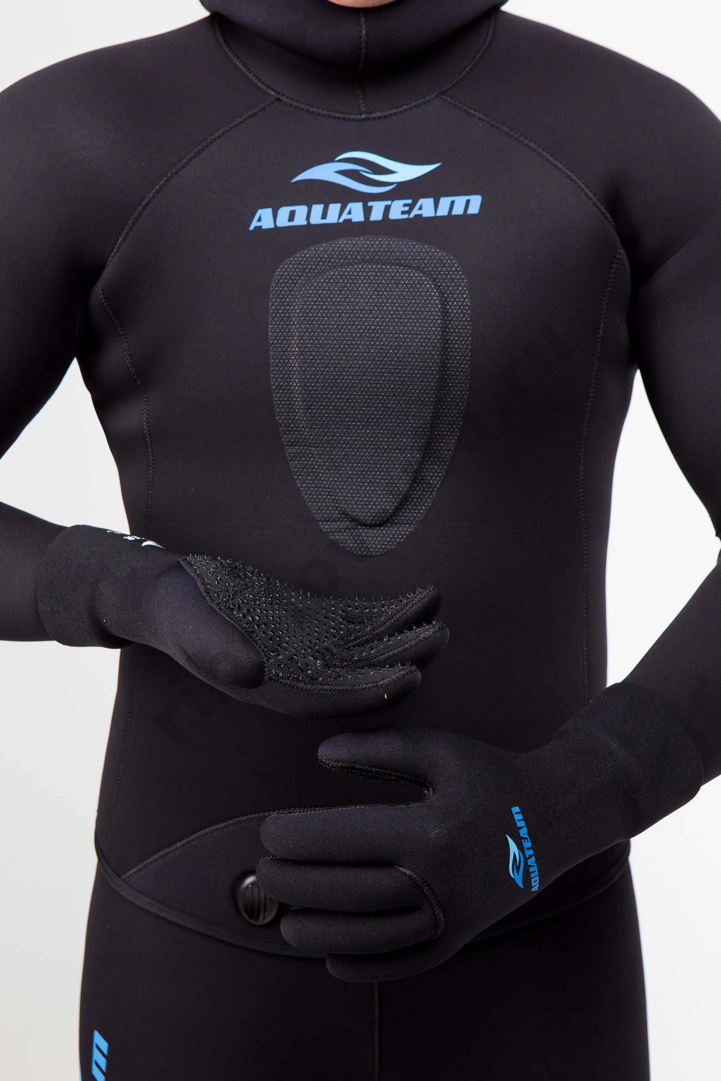 Перчатки AquaTeam 5-ти палые У/Плюш резиновые точки 7 мм, р. XL