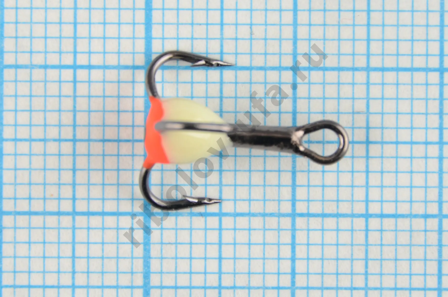 Тройник Dag Master Капля с глазком Белый с кр.Mustad №10 UF