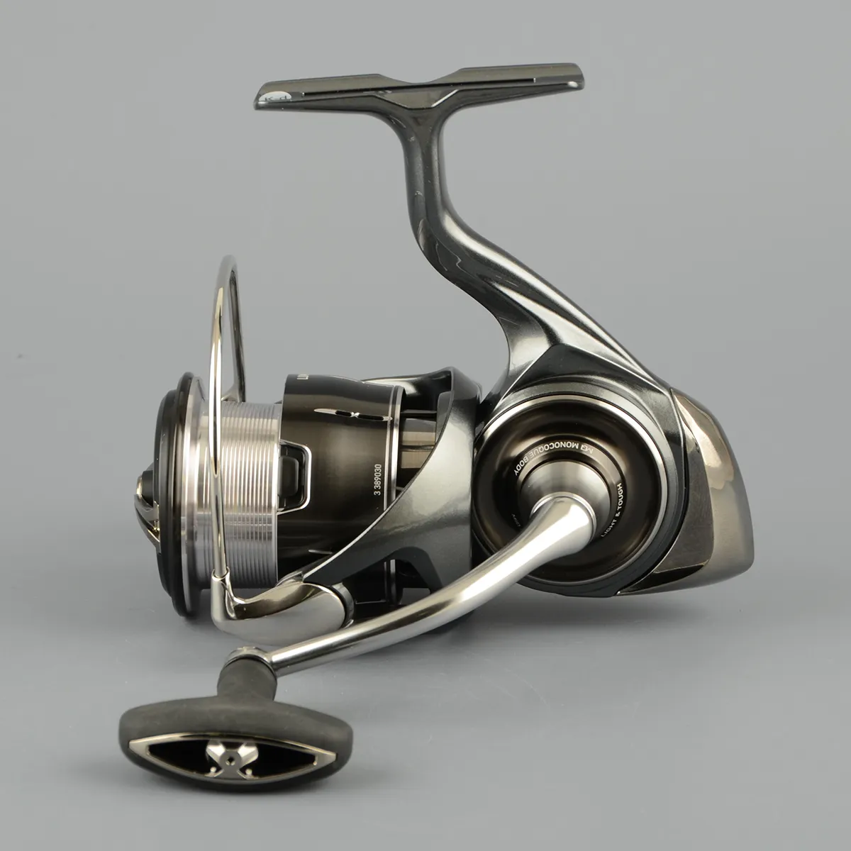 Катушка безынерц. Daiwa Luvias 24 PC LT 2500