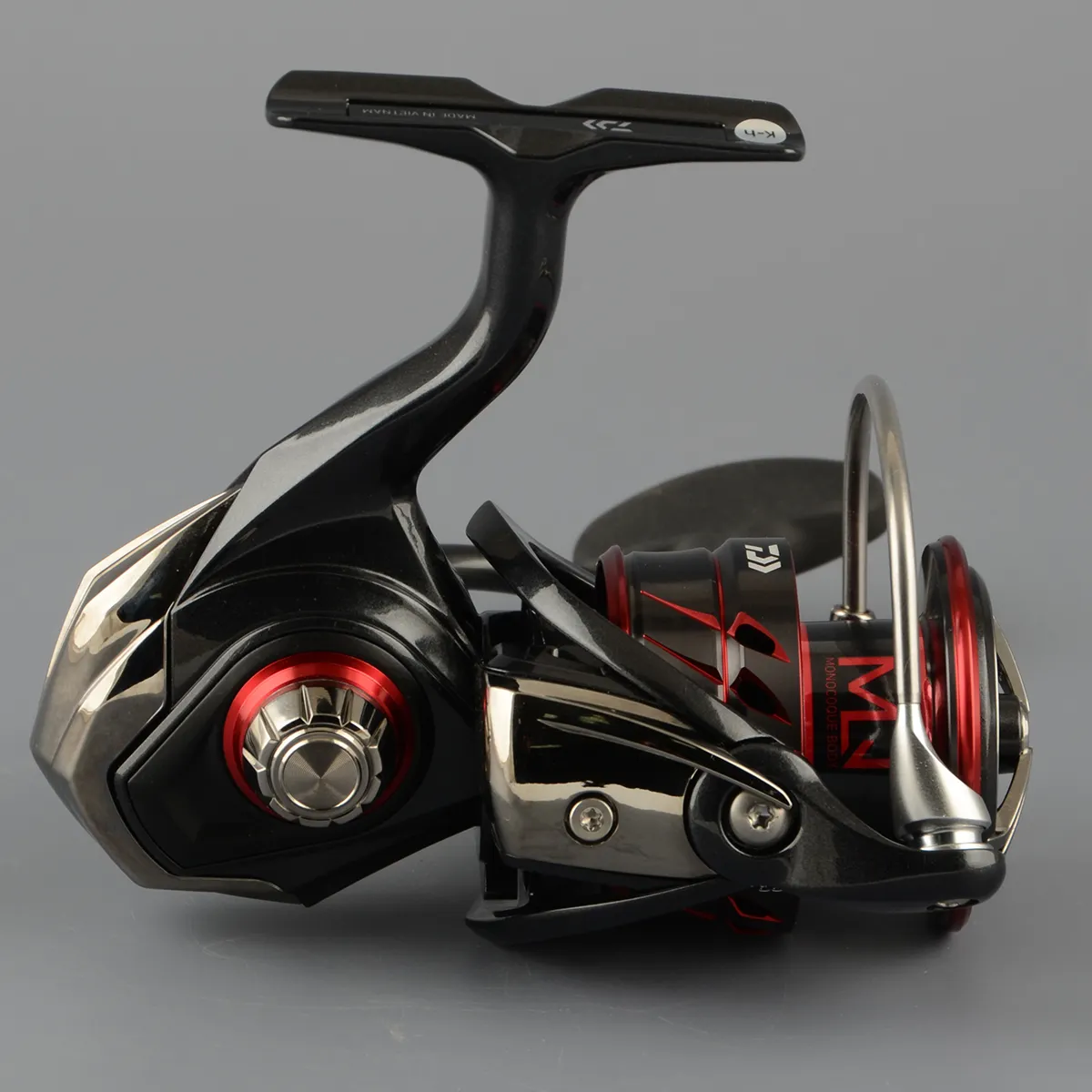 Катушка безынерц. Daiwa Ballistic 21 MQ LT 3000D