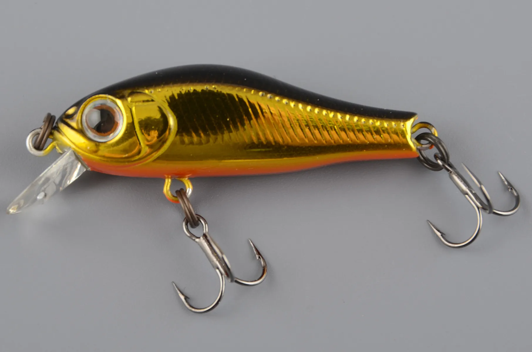 Воблер Zipbaits Rigge 35SS, 35 мм, 2.2 гр., медл. тонущ., загл. 0.3-0.8 м, цвет № 050