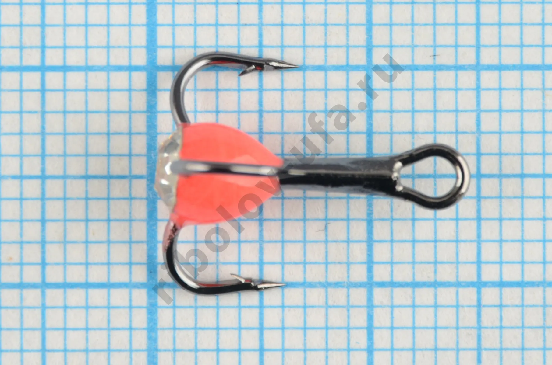 Тройник Dag Master Капля со стразой Красный с кр.Mustad №10 UF