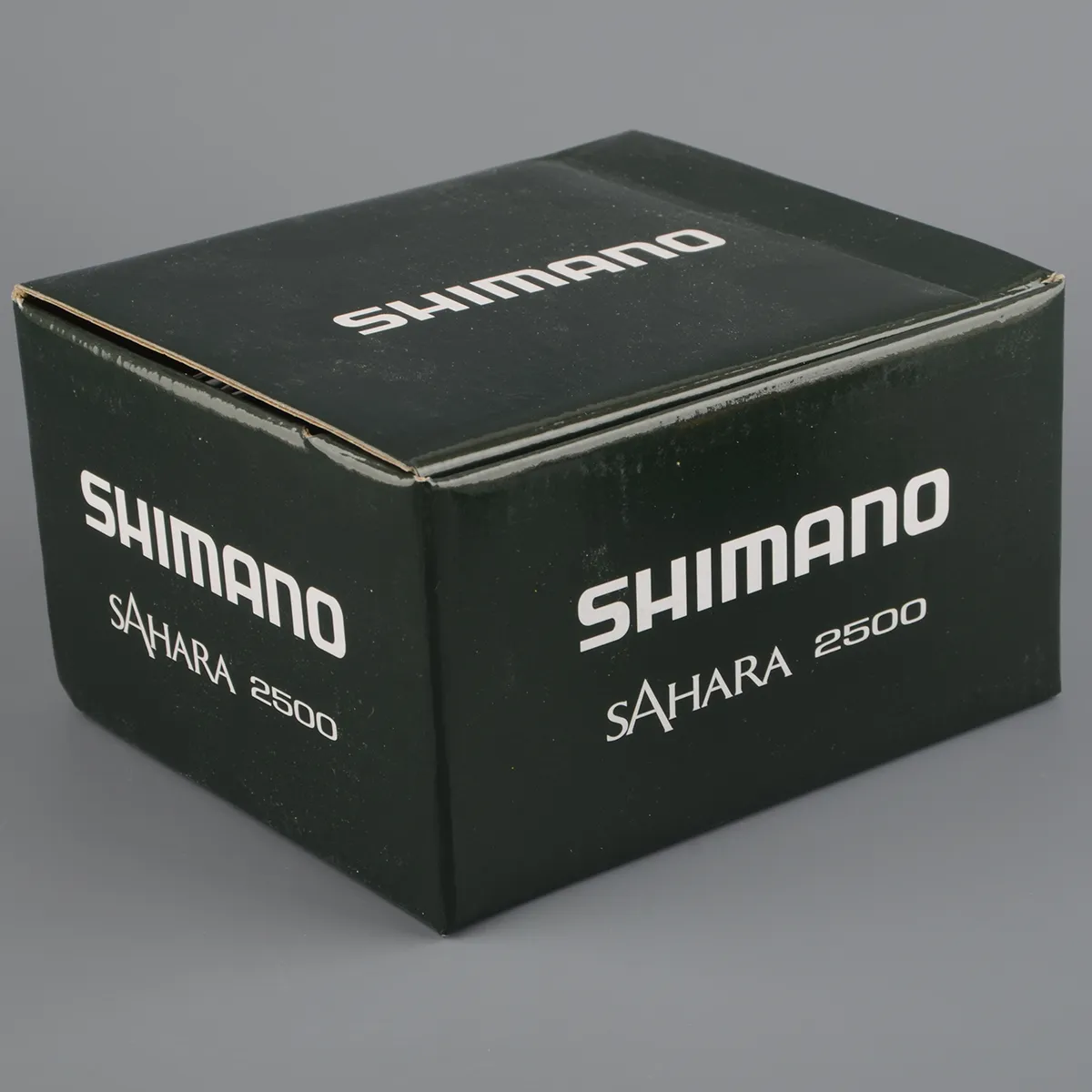 Катушка безынерц. Shimano Sahara 3000 FJ