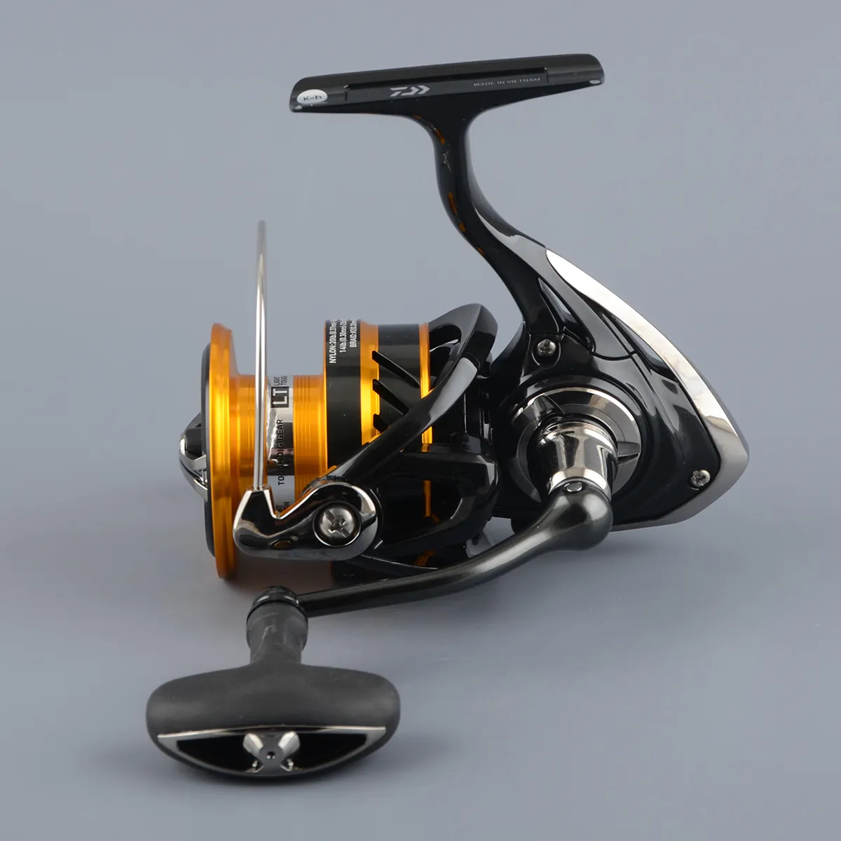 Катушка безынерц. Daiwa 19 Ninja BG LT 5000-C