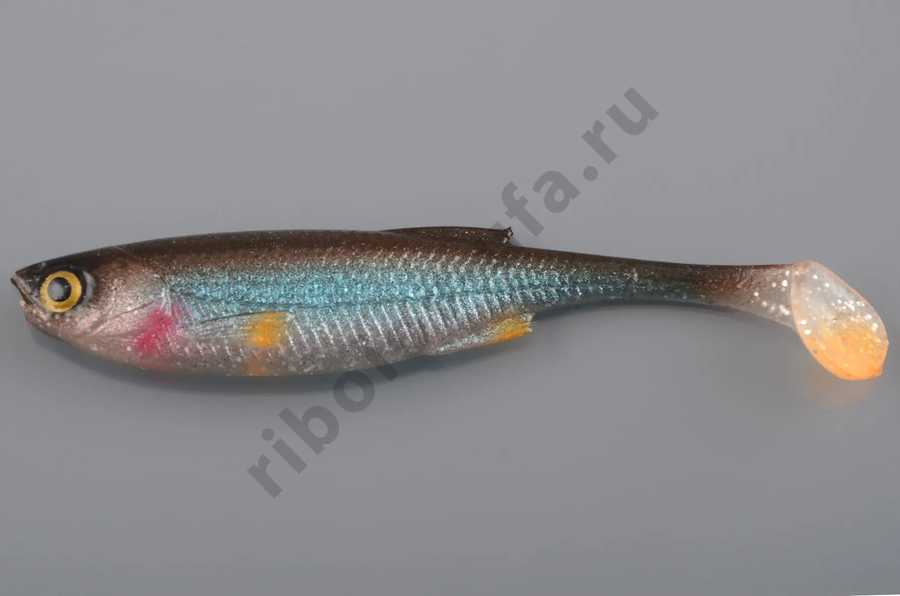 Силиконовая приманка Savage Gear Craft Shad 10см 6гр # Roach 74089