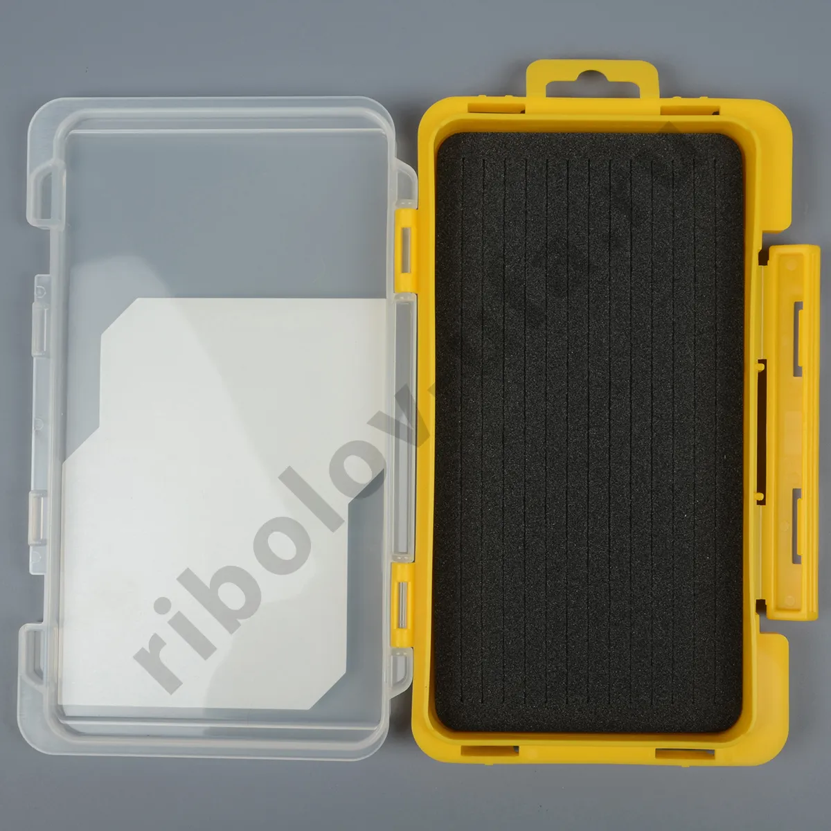 Коробка Meiho Slit Form Case J (175*105*22) желтая