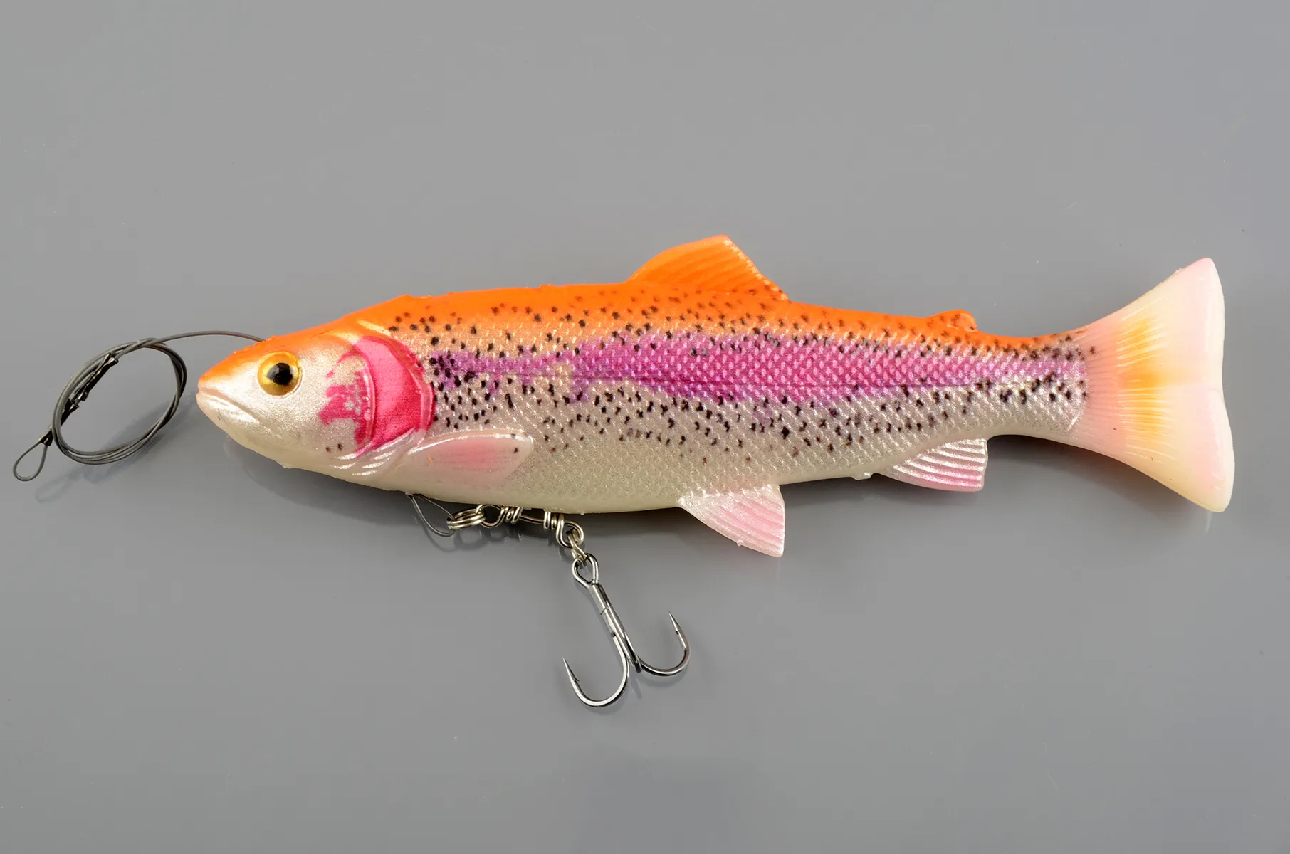 Силиконовая приманка Savage Gear 4D Line Thru Pulsetail Trout 16см 51гр Albino Trout 61976