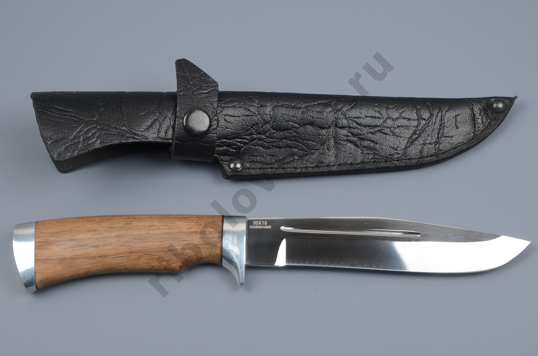 Нож туристический НР-14 кованая нерж.сталь, 95х18, орех (ручная работа)