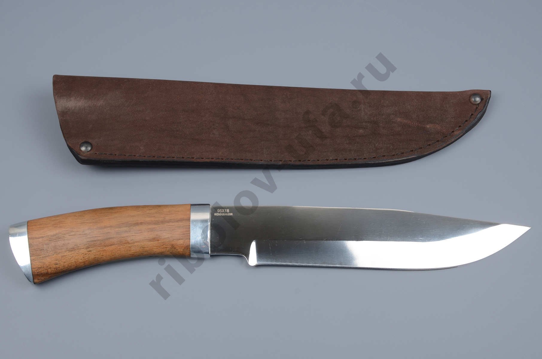 Нож Турист-2 кованая нерж.сталь, 95х18, орех (ручная работа)