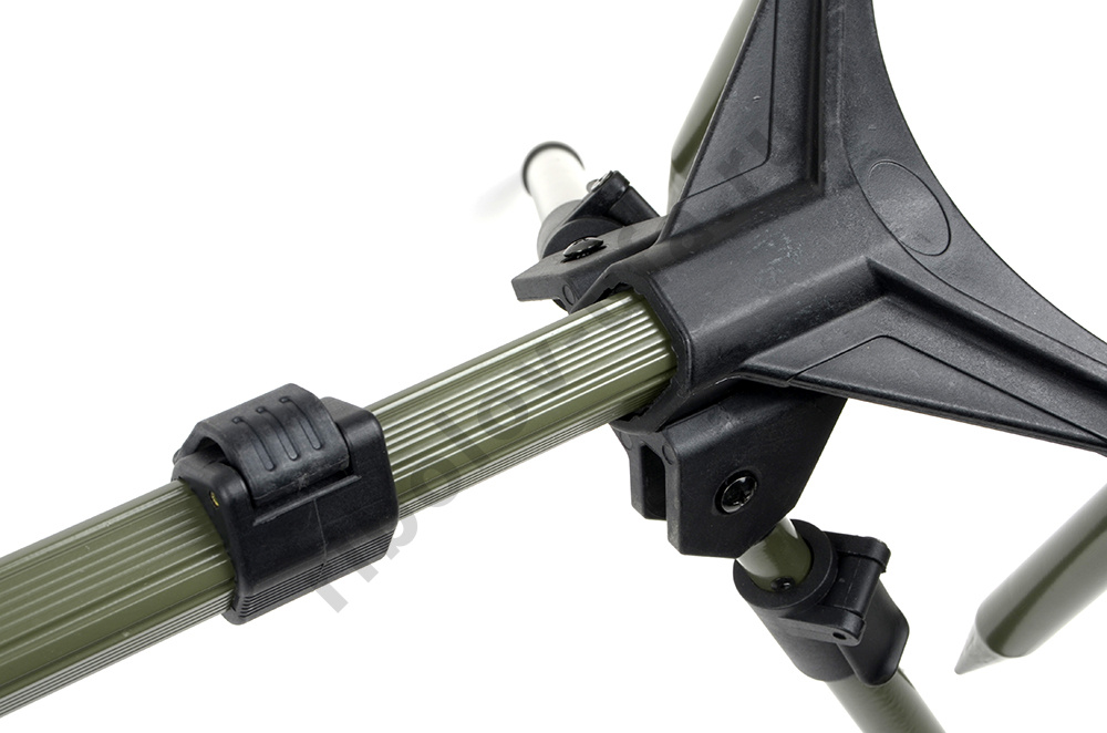 Род-под Carp Pro на 3 удилища Black телескоп. 4 ноги CP57040B