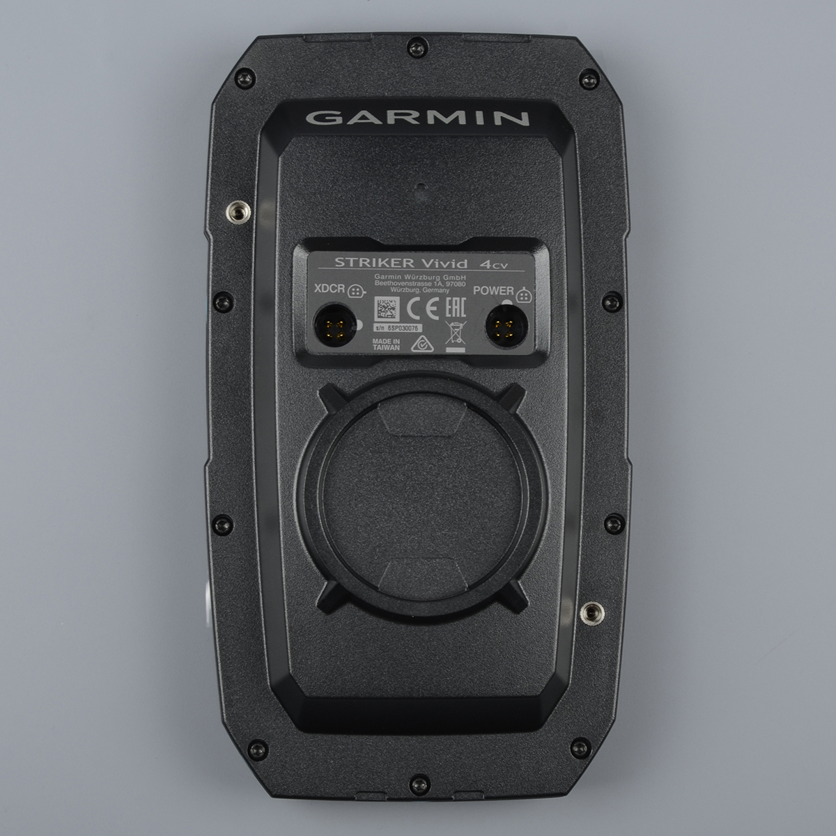 Эхолот Garmin Striker Vivid 4cv с трансдьюсером GT20