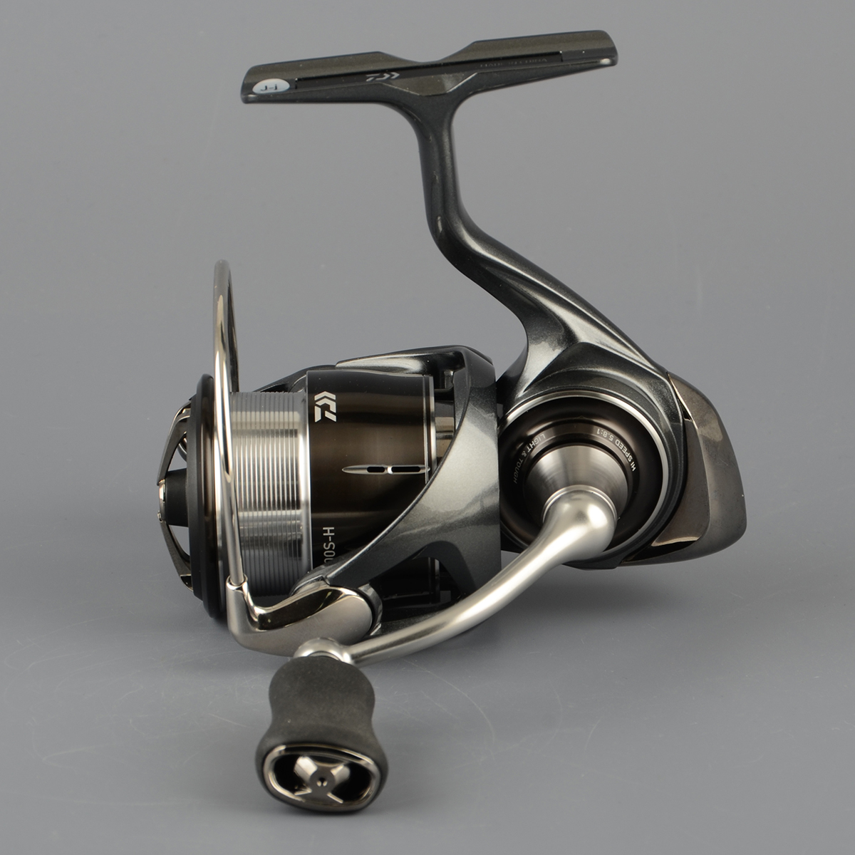 Катушка безынерц. Daiwa Luvias 24 LT 2000S-H