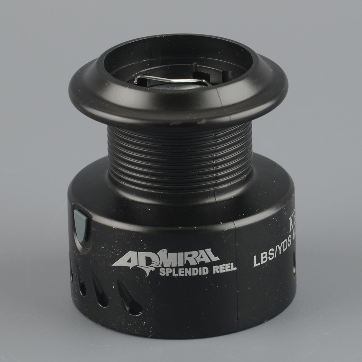 Катушка безынерц. Admiral KB 3000