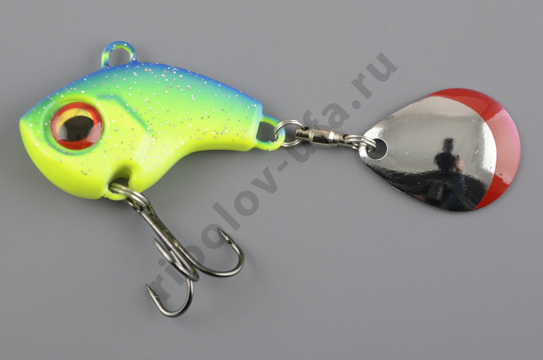 Тейл-спиннер Columbia Litlle Bomb 28 гр, 027