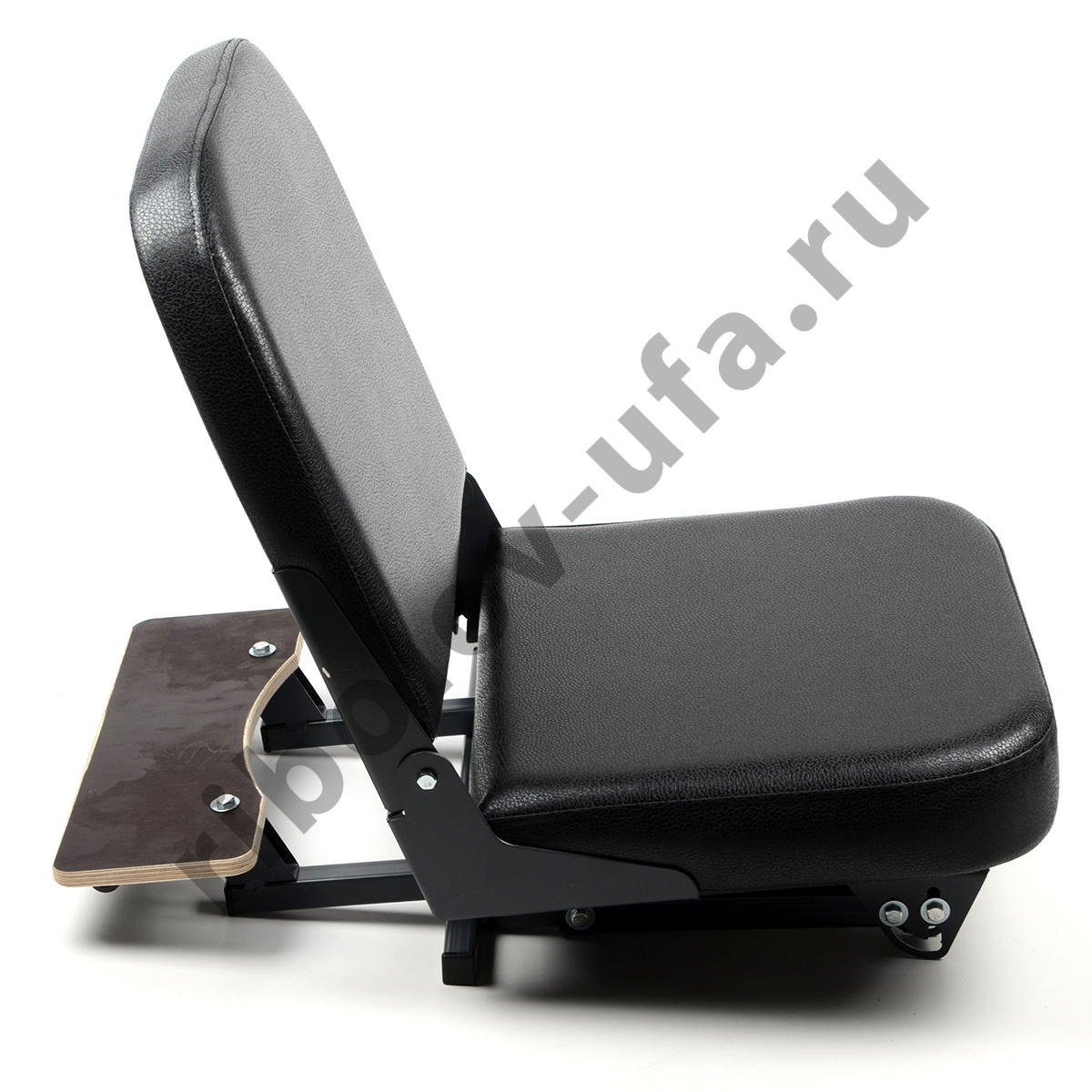 Кресло в лодку поворотное с креплением ликпаз и склад. опорой