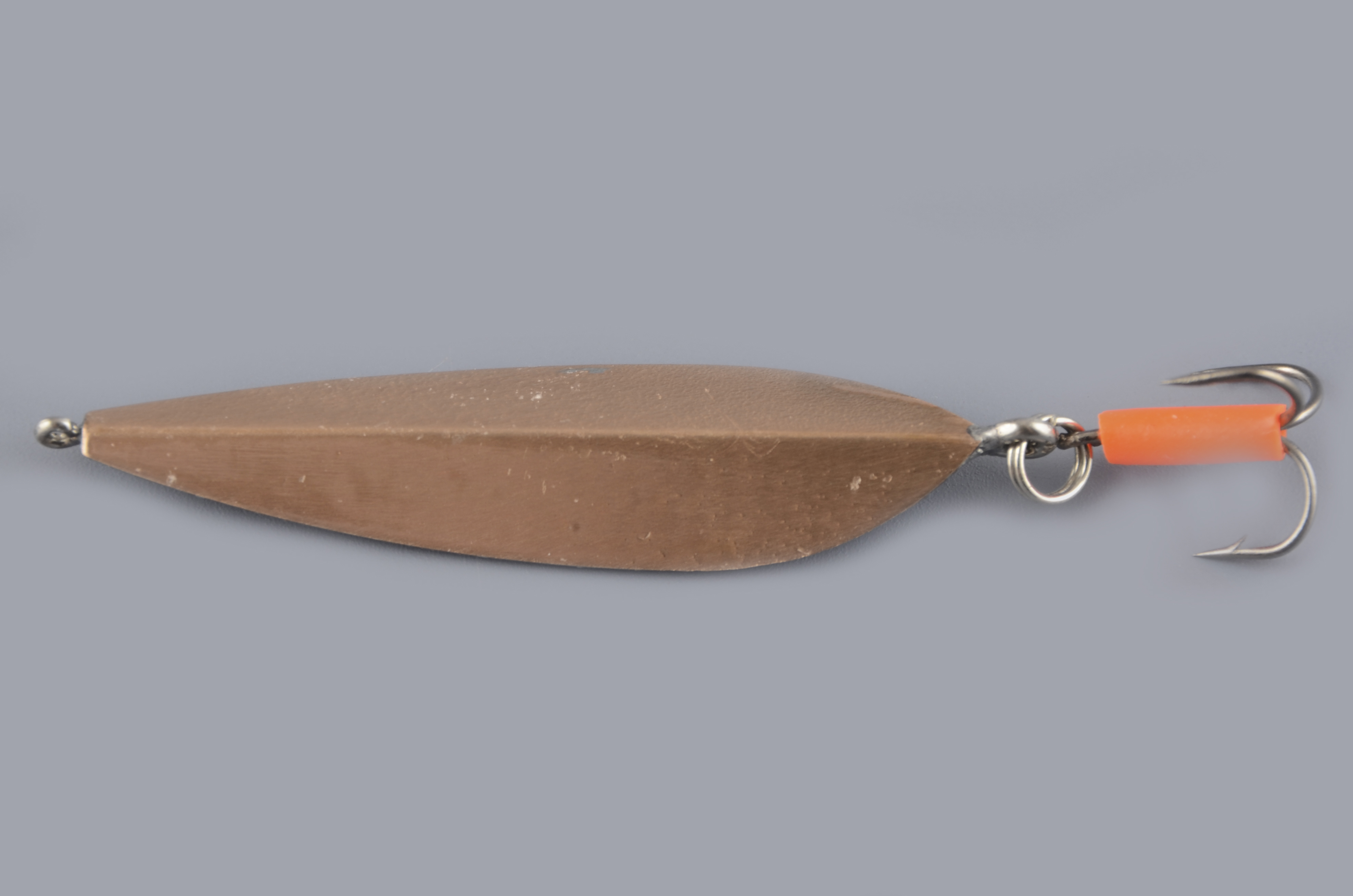 Блесна Курганская Маропедка №27 с тройником, 41мм 150° цв. медь