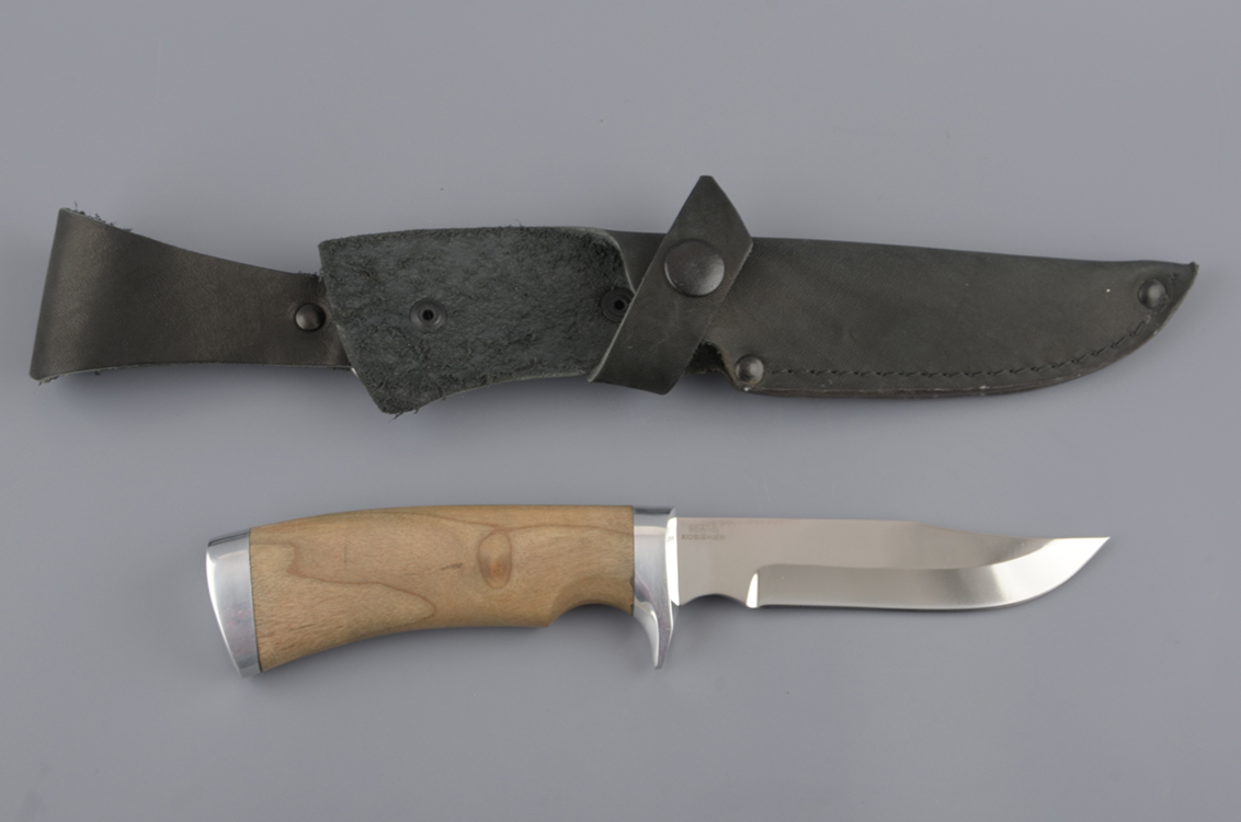 Нож Турист-3 кованая нерж.сталь, 95х18, орех (ручная работа)