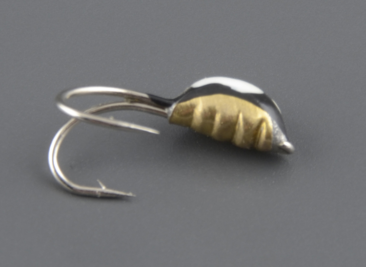 Мормышка Мир Вольфрама Коза с коронкой Скоробей (черное тело/белые крылья) д. 3 мм