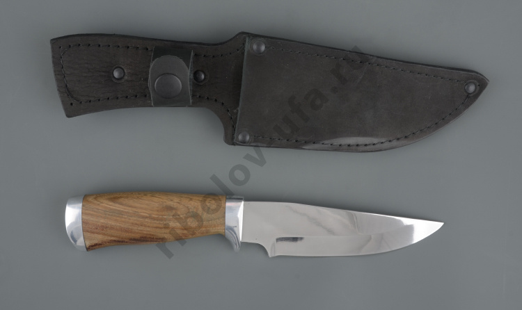 Нож Кабан хирургич.нерж.сталь, 65х13, орех (ручная работа)