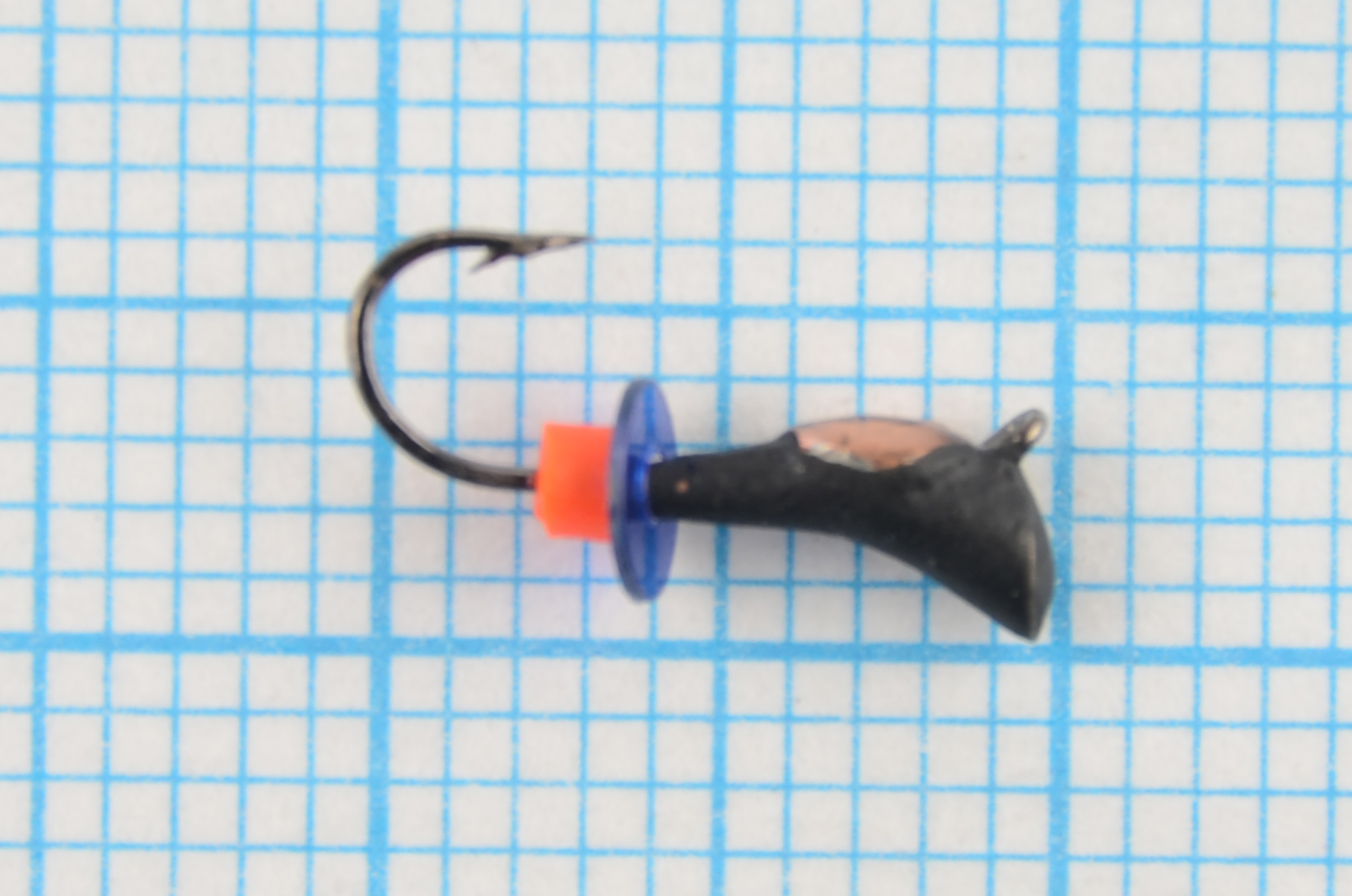 Мормышка Wormix точеная вольфрамовая Перевертыш d=2 со спилом с медной коронкой арт. 4233