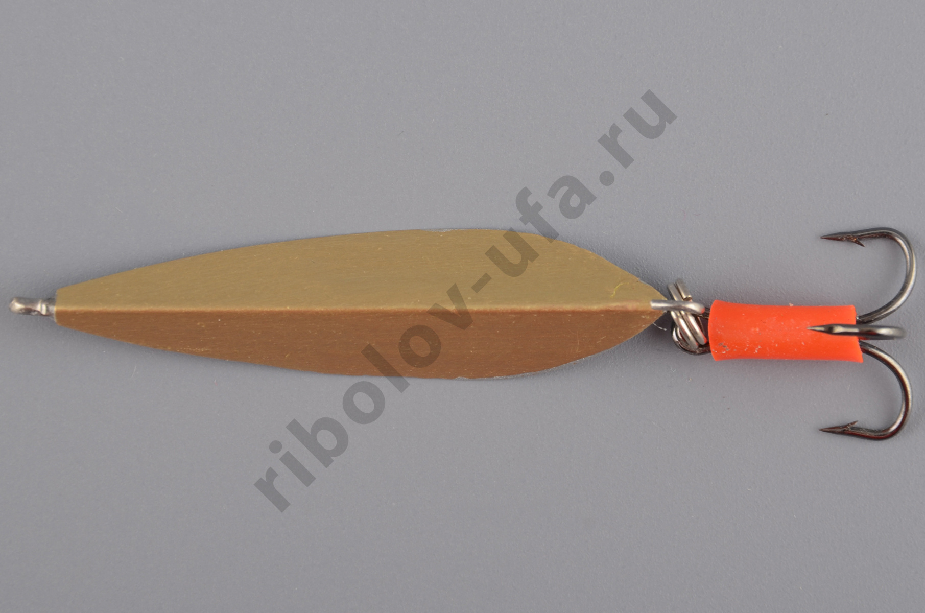 Блесна Курганская Маропедка №2 с тройником, 30мм 90° цв. золото