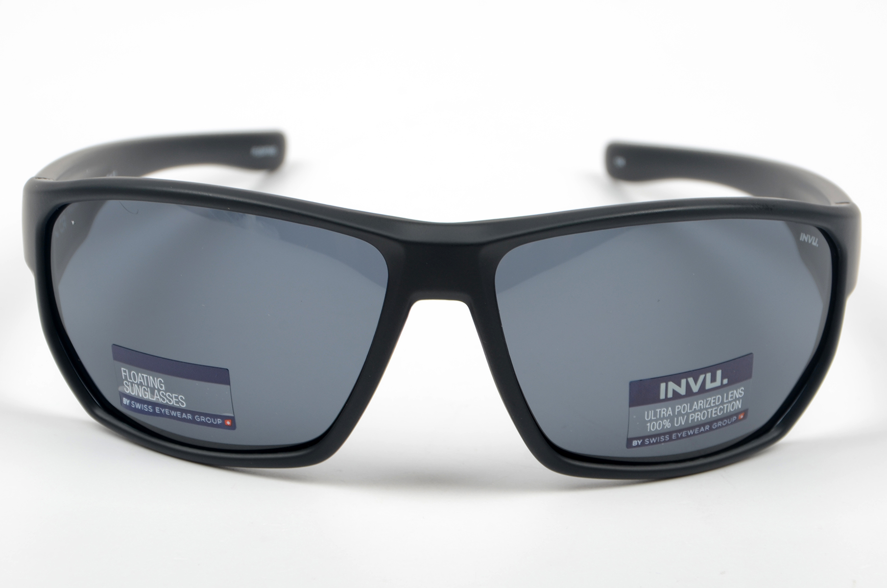 Очки Invu поляризационные IA 22506A плавающие в чехле 