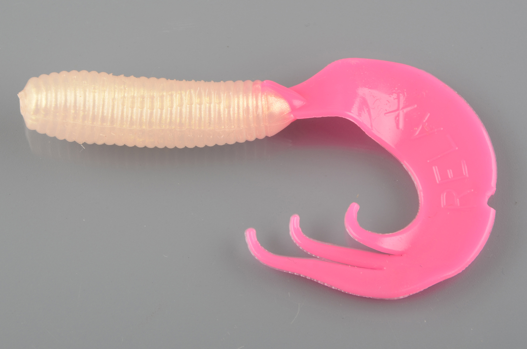 Силиконовая приманка Relax Tritail 3in 6см - TS204