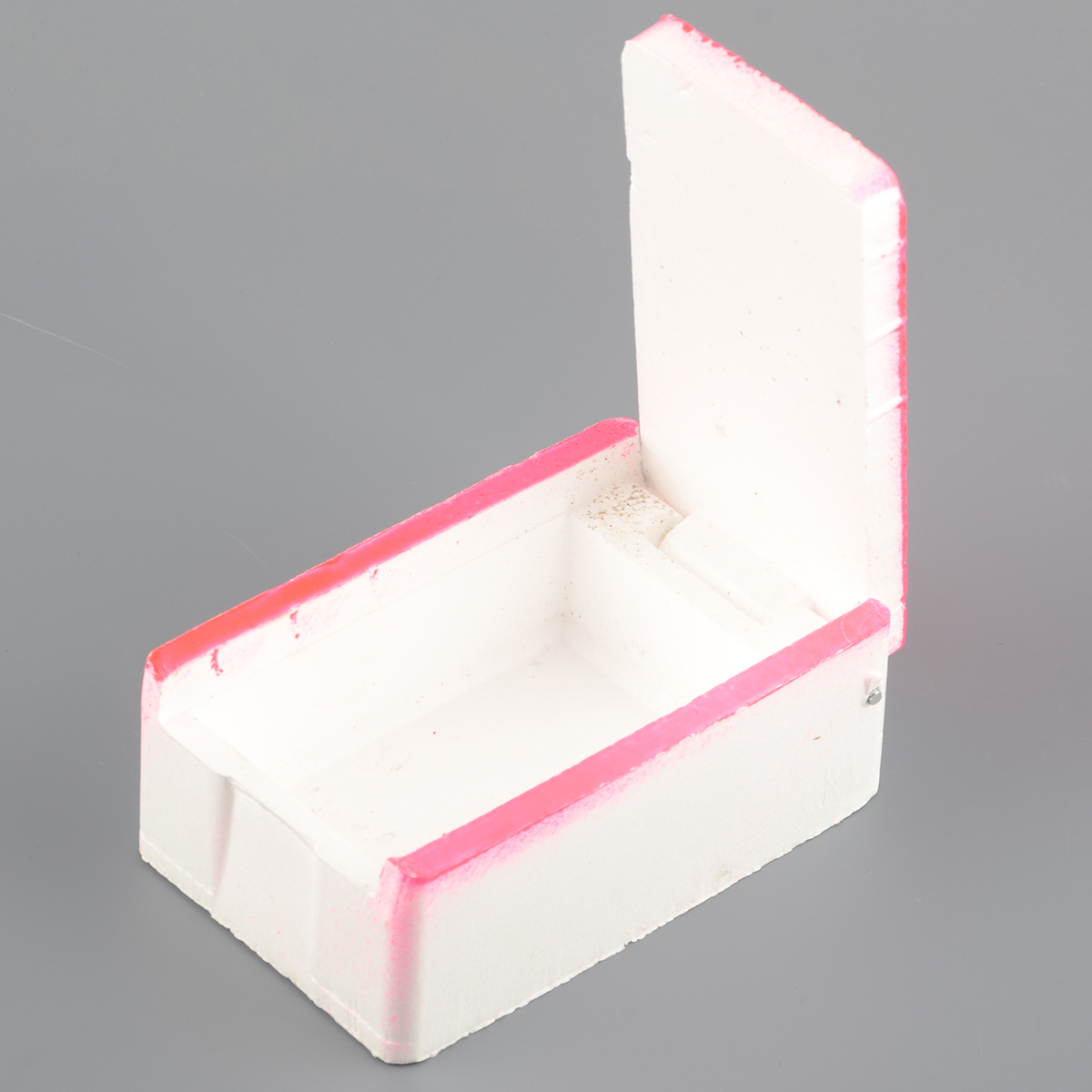 Мотыльница West Man 80*60*30мм Цветная средняя 