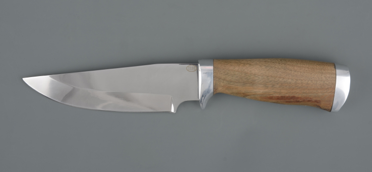 Нож Кабан хирургич.нерж.сталь, 65х13, орех (ручная работа)