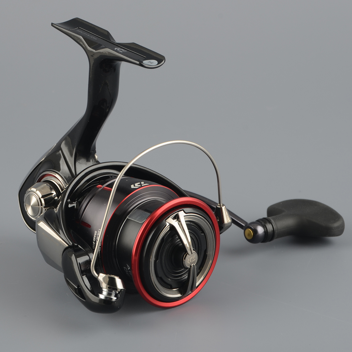 Катушка безынерц. Daiwa Fuego 23 LT 5000-C