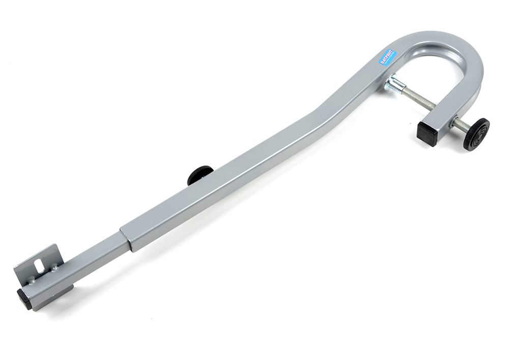 Кронштейн датчика эхолота НД тип 1 Патриот на площадке