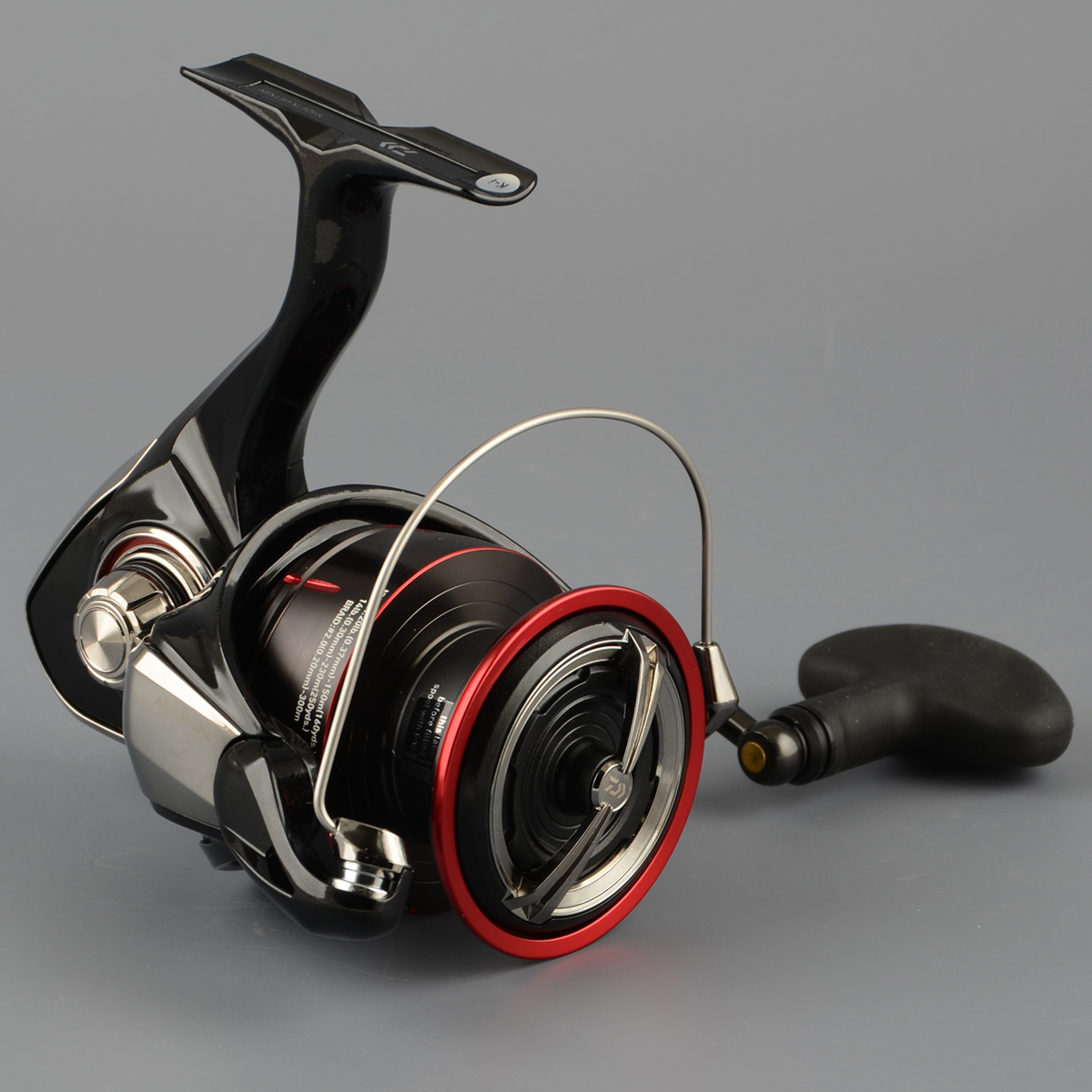 Катушка безынерц. Daiwa Fuego 23 LT 5000-C