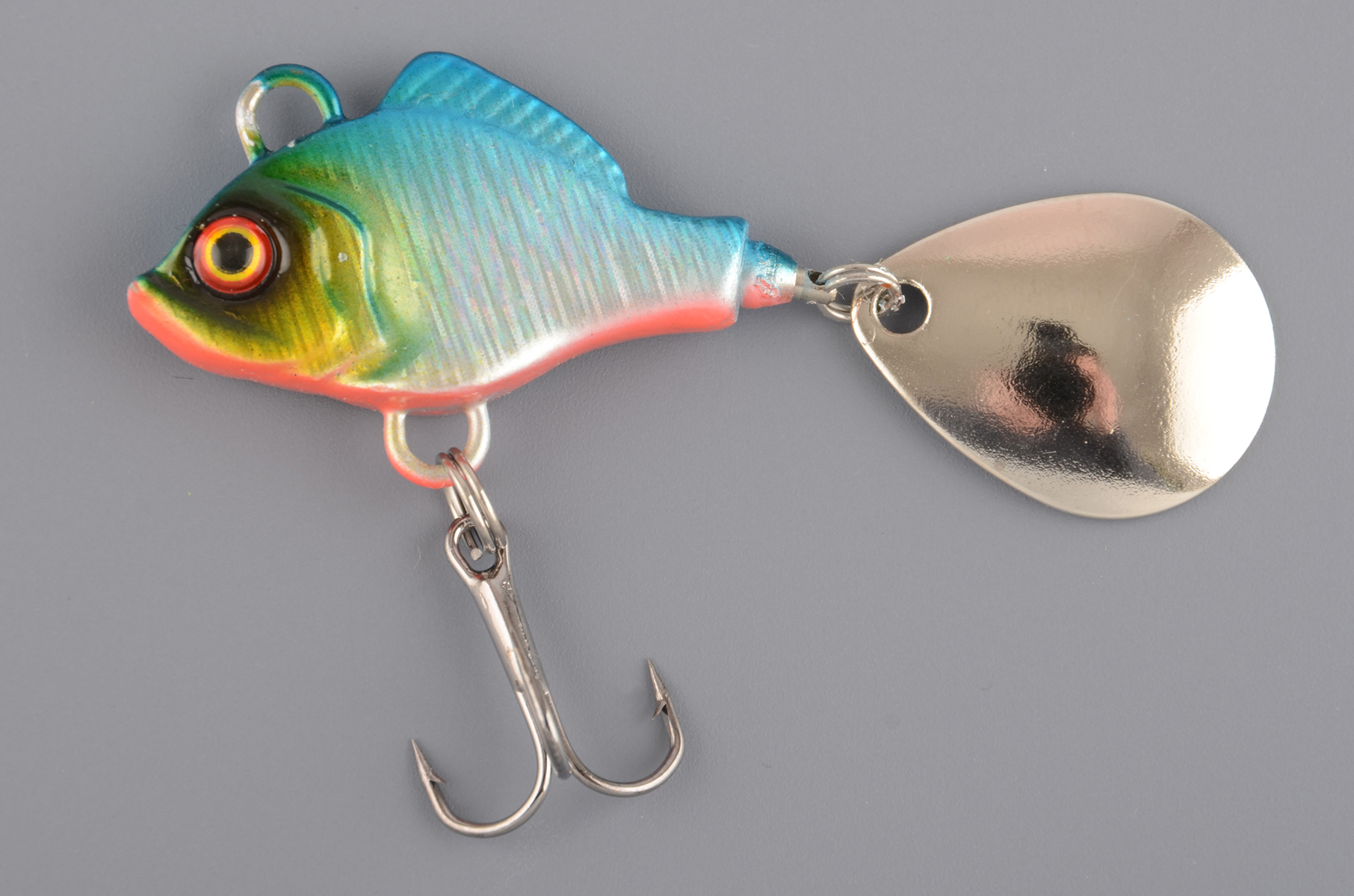 Тейл-спиннер Columbia Duh-5700 10гр, # 16