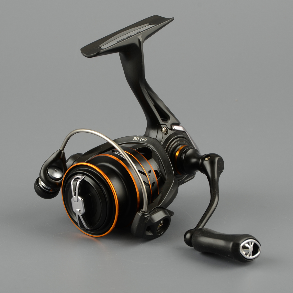Катушка безынерц. Nautilus Land LM800