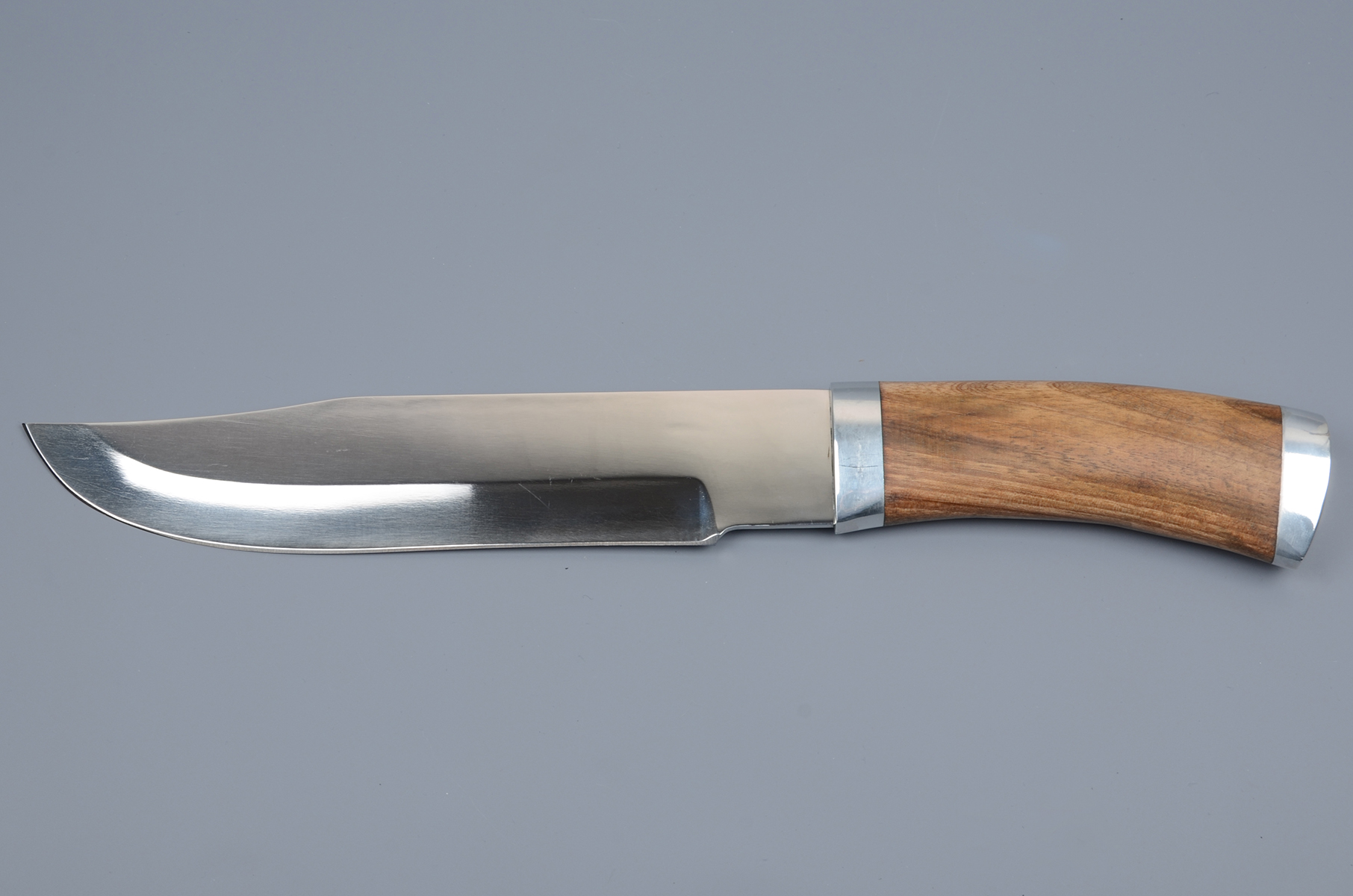 Нож Турист-1 хирургич.нерж.сталь, 65х13, орех (ручная работа)