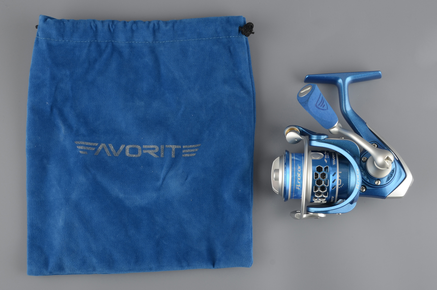 Катушка безынерц. Favorite Blue Bird 17 1000S 5.2:1 8+1