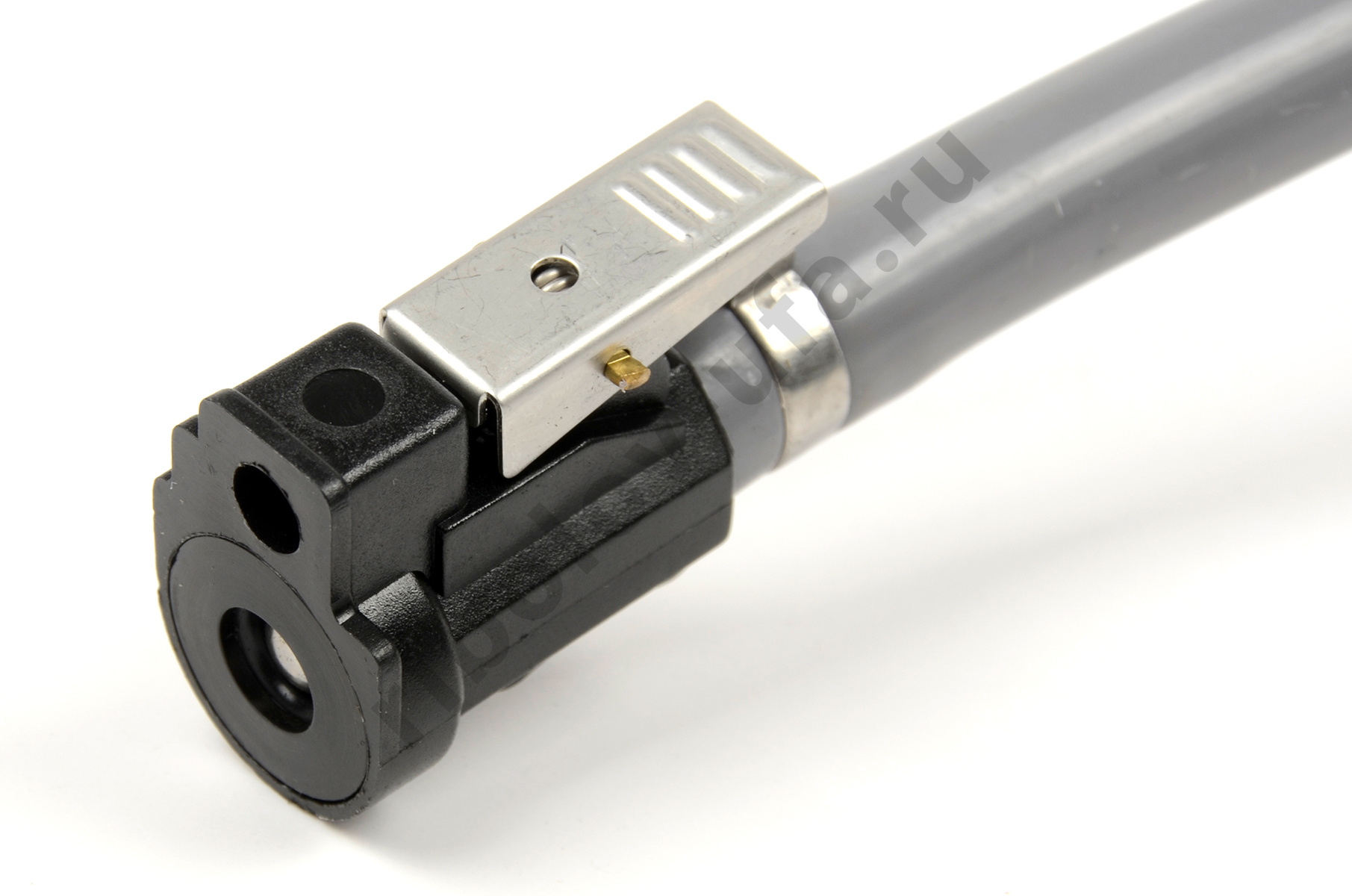 Шланг топливный 8.5/14 мм с грушей и топливными переходниками Yamaha C24620