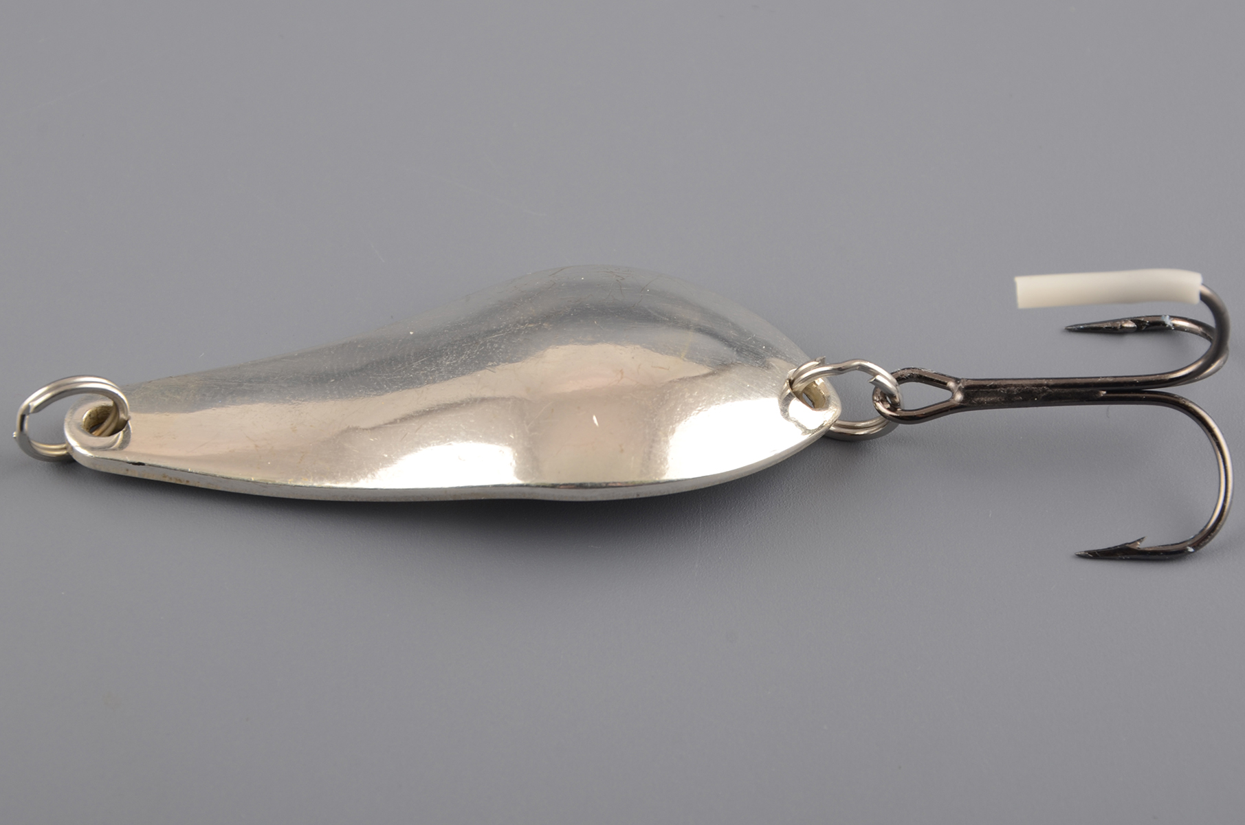 Блесна Бубнов колеблющаяся Атом-2 55 мм 13 гр. посеребренная