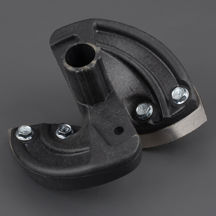 Голова режущая ледобура Iceberg-110R (правое вращение) в сборе (радиусные ножи+защитный футляр)