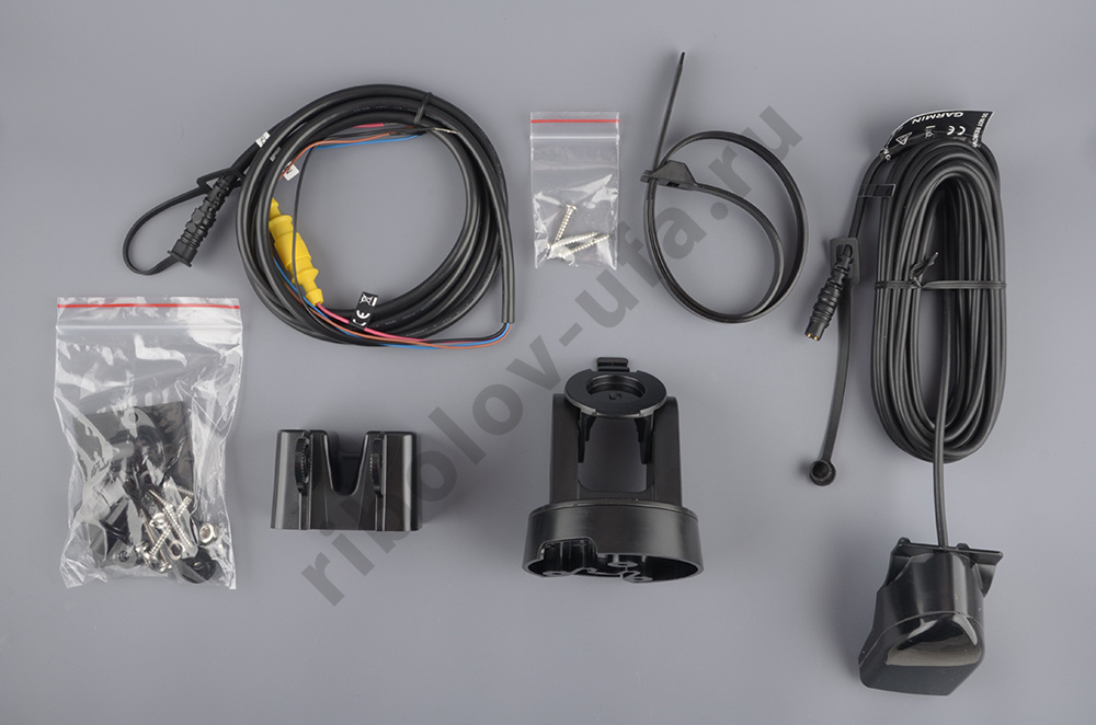 Эхолот Garmin Striker Plus 4cv с транцевым трансдьюсером GT20