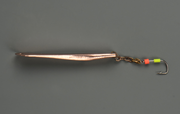 Блесна зимняя Белая река Планер 4гр медь