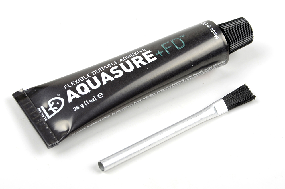 Клей Mc Nett Aquasure 28g Watersports in multilingual Clamshell