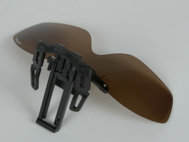 Накладки Kosadaka Clip-on-Clap поляризационные на бейсболку коричневые