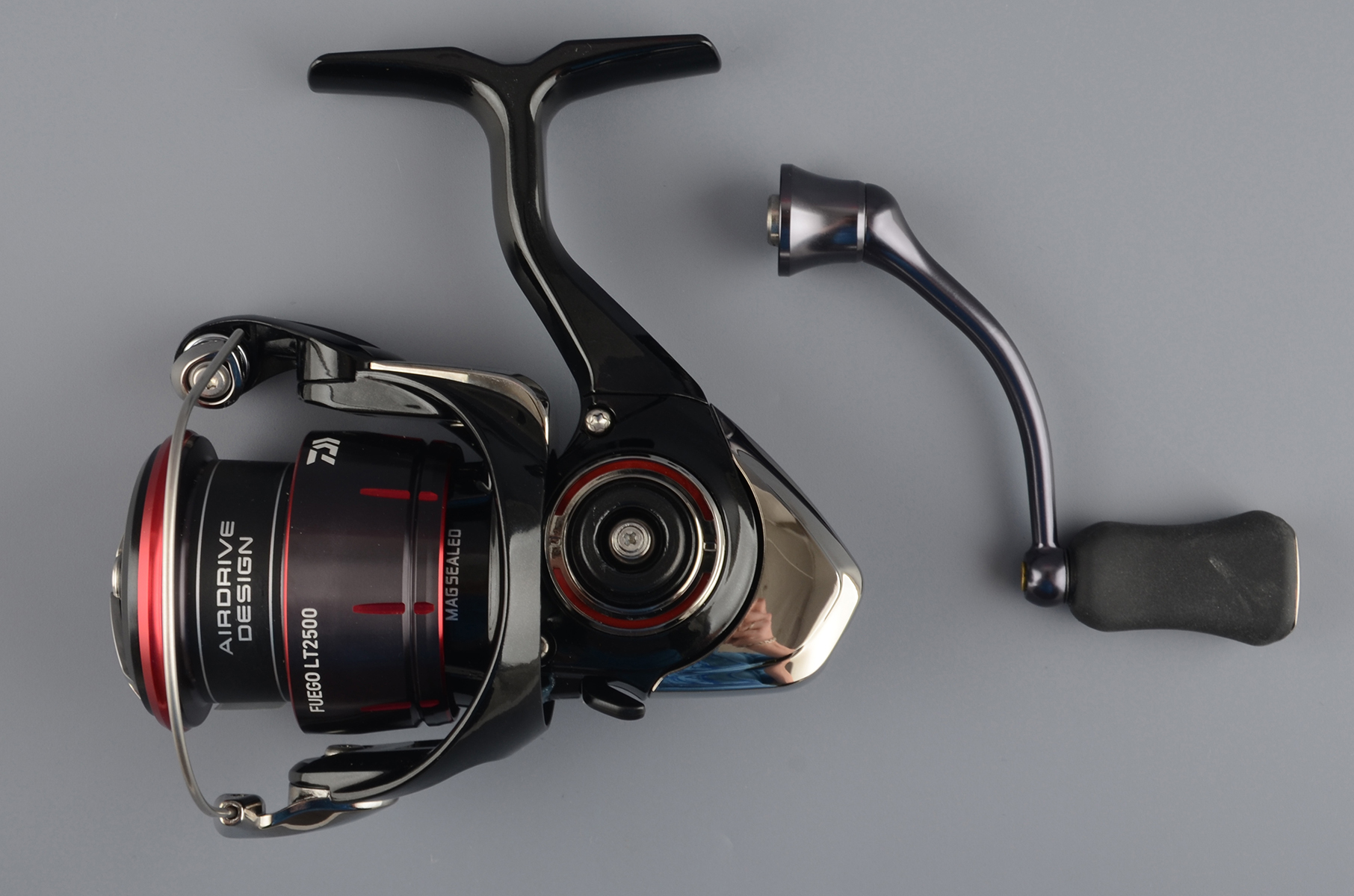 Катушка безынерц. Daiwa Fuego 23 LT 2500