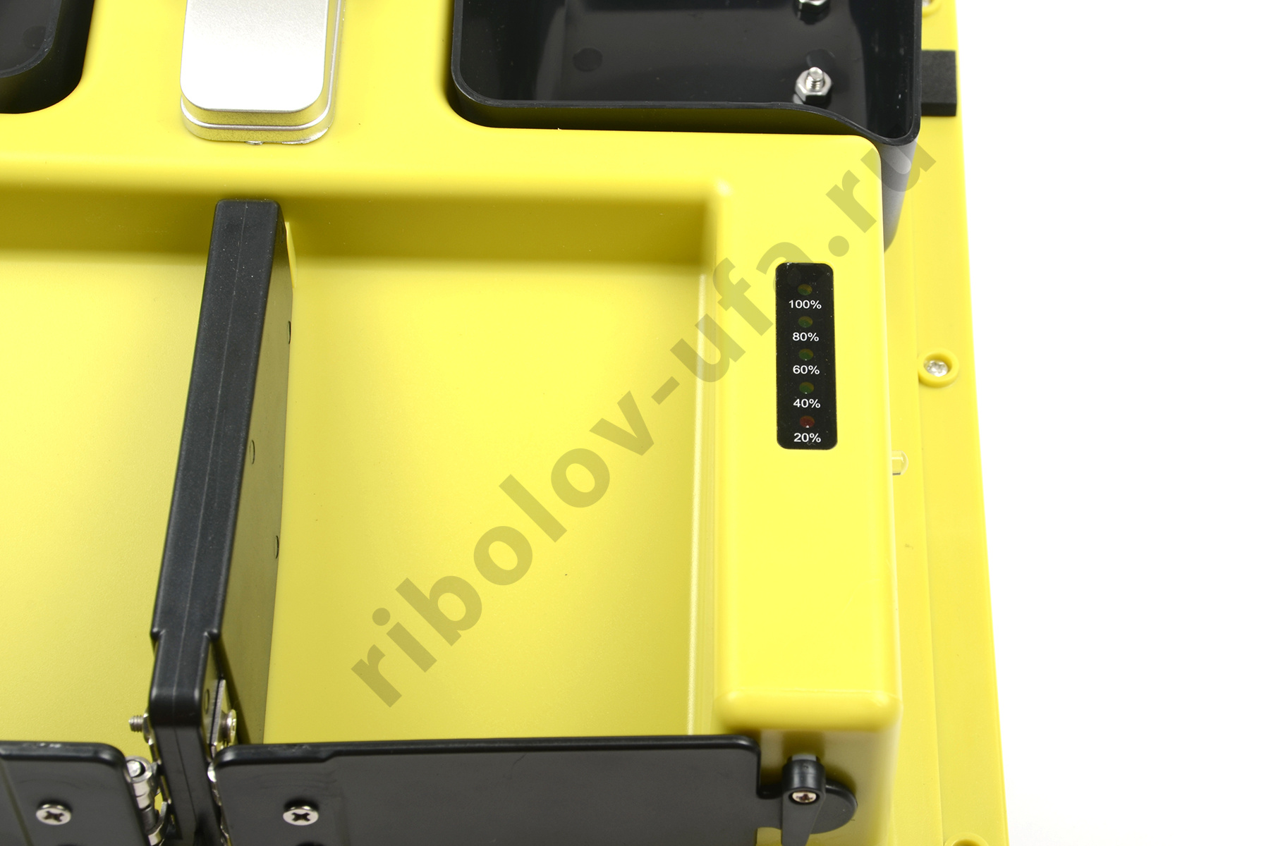 Кораблик Columbia закормочный DYH-19Y